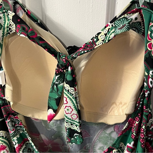 Septangle Plus Size Tankini Bathing Suite Top Size 18W - Picture 4 of 9